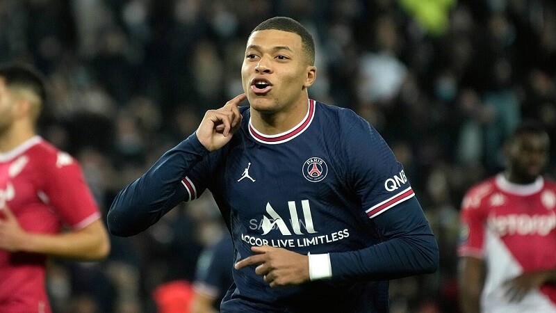 Mbappe thực sự được trao quyền lực ngầm?