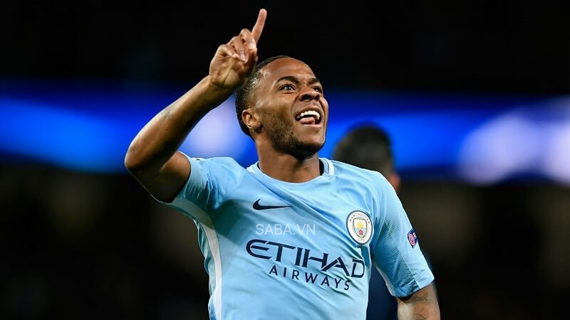 Raheem Sterling được gọi là huyền thoại của Man City