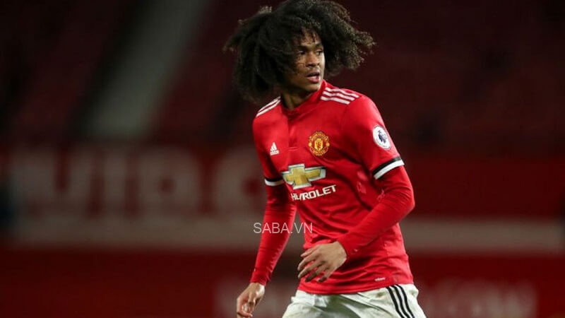 Tahith Chong đàm phán trở lại Feyenoord trong mùa hè