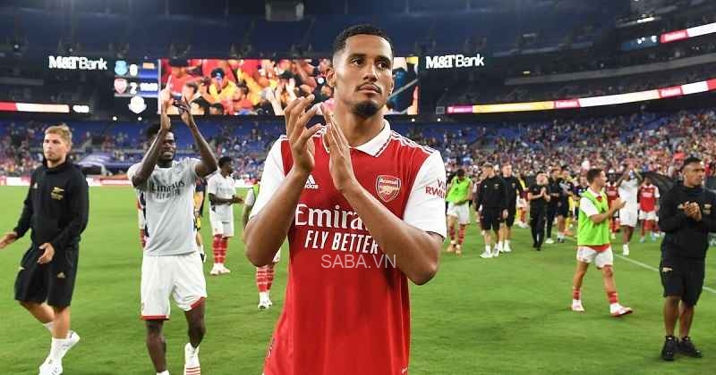 Saliba đã trở lại Arsenal từ Marseille