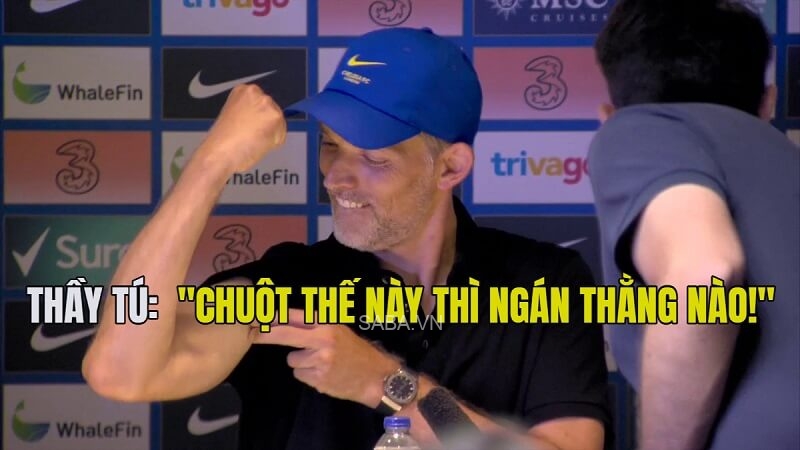 Tuchel trong phòng họp báo sau trận đấu.