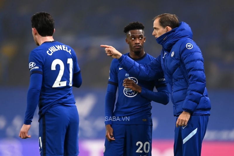 Hudson-Odoi có phần đơn độc vì mức lương của anh