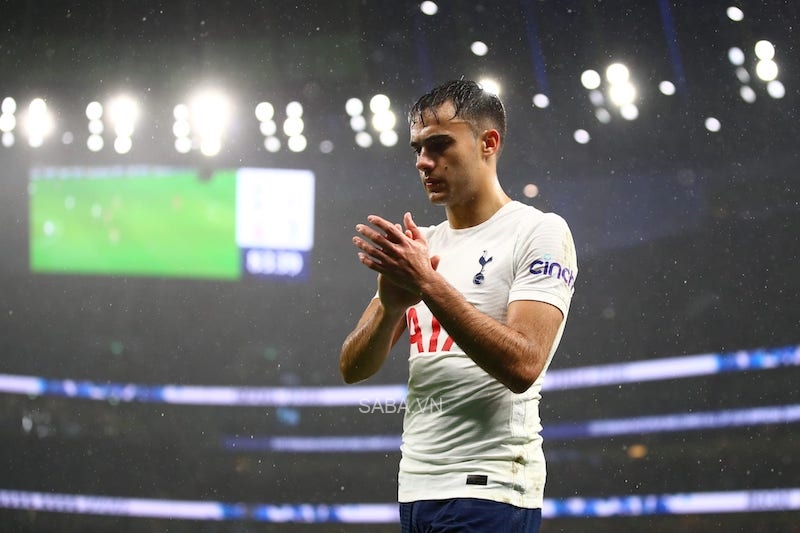 Reguilon không còn chỗ đứng tại Spurs