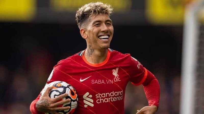 Roberto Firmino ở lại Liverpool