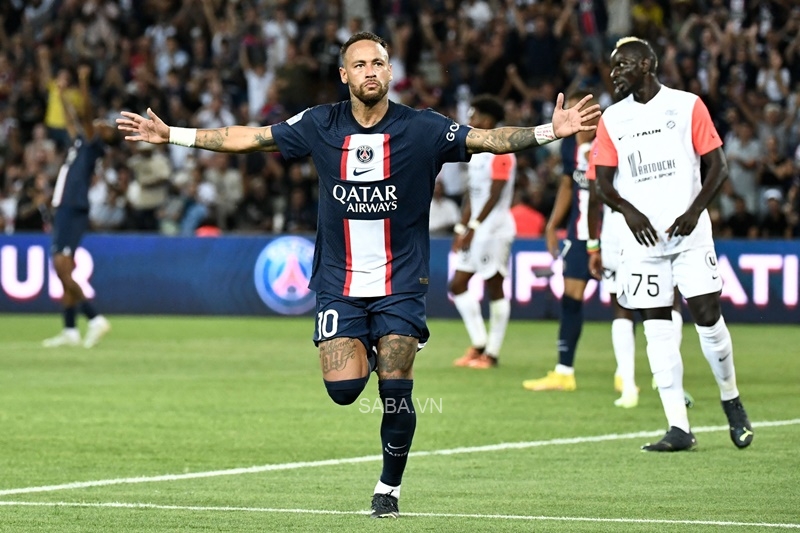 PSG hủy diệt Montpellier trong trận khai mạc sân nhà