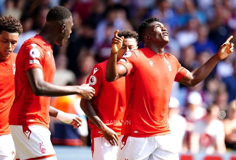 Dean Henderson tỏa sáng, Nottingham Forest vượt qua West Ham