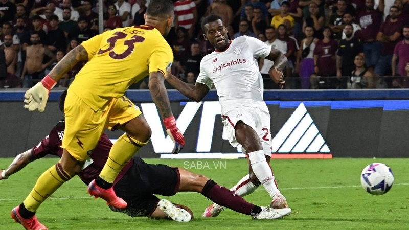 AS Roma bảo toàn thắng lợi