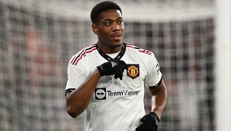 Anthony Martial trở lại giúp Quỷ đỏ có thêm lựa chọn trên hàng công