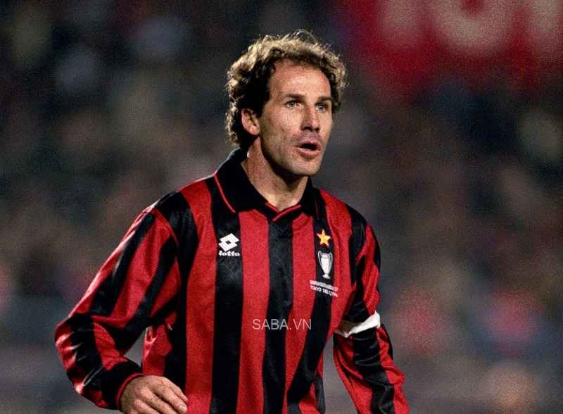 Baresi là tượng đài của AC Milan