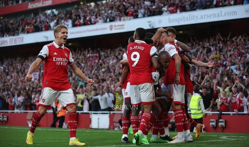 Martin Odegaard đang thăng hoa cùng Arsenal