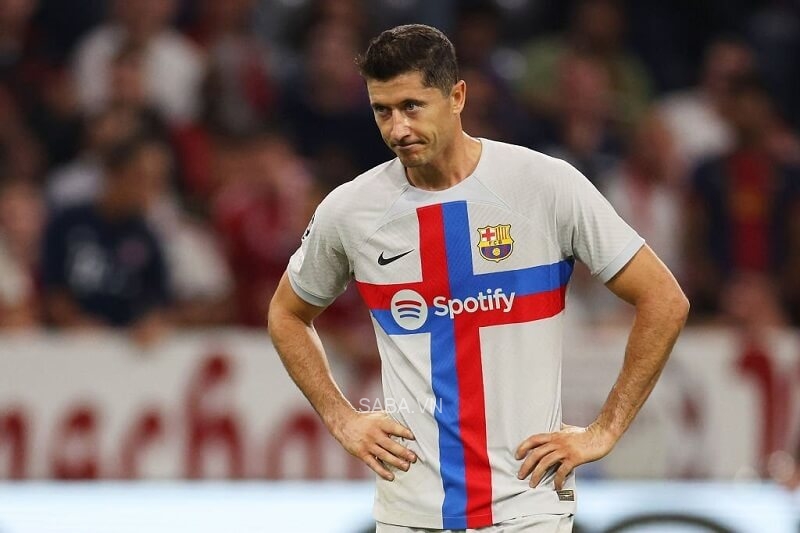 Robert Lewandowski kém duyên trong ngày tái ngộ đội bóng cũ.