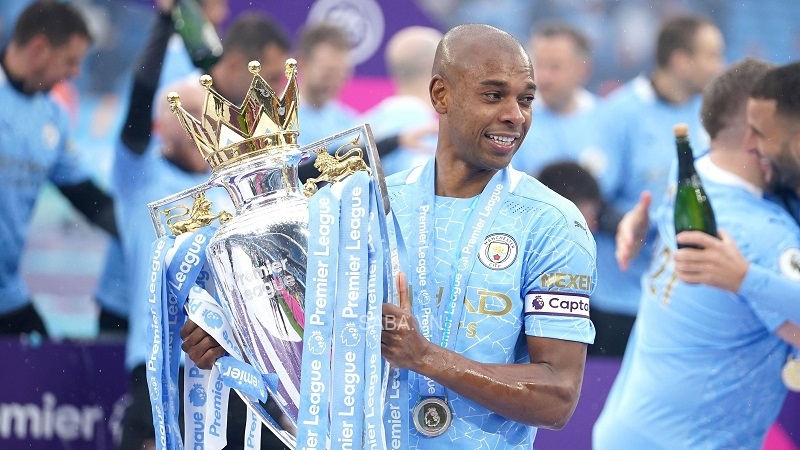 Fernandinho là biểu tượng cho lòng trung thành cùng sự tận hiến tại Man City