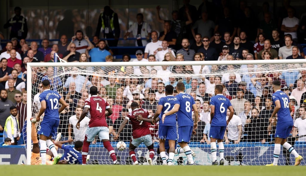 Michail Antonio mở tỷ số cho West Ham