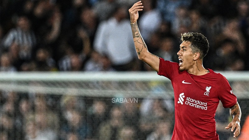 Firmino tiếp tục phong độ thăng hoa