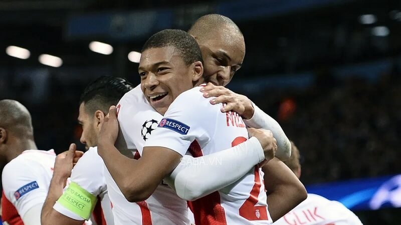 Man City dừng bước trước một AS Monaco quật cường