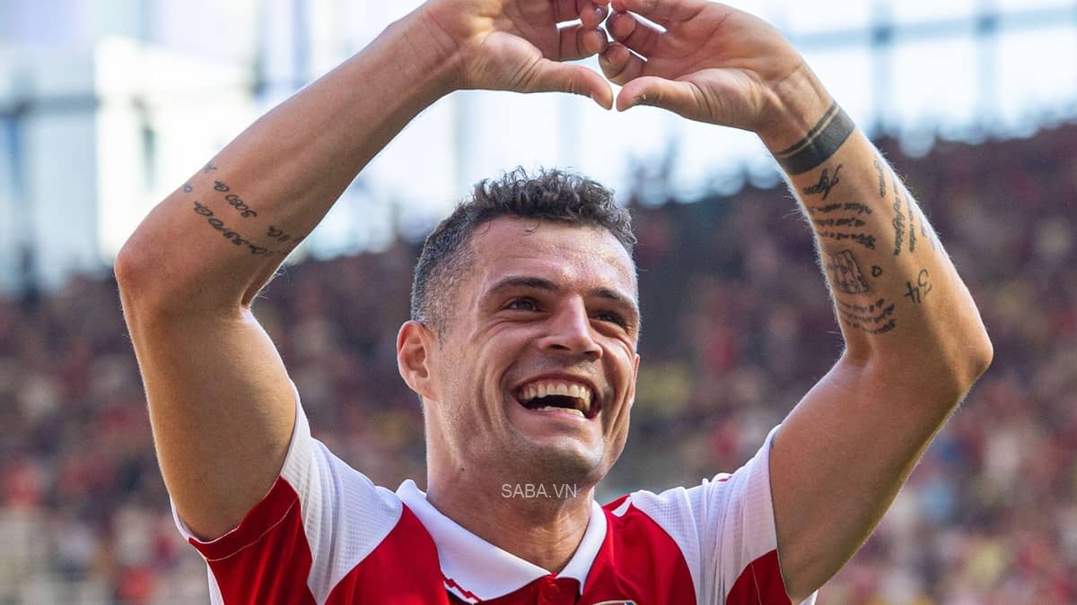 Xhaka được giải phóng khỏi vai trò phòng ngự