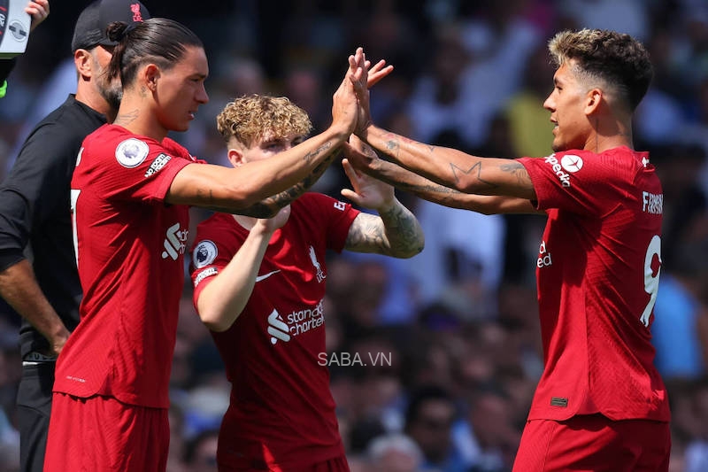 Klopp đang hy sinh Firmino vì đặt niềm tin dài hạn vào Nunuez