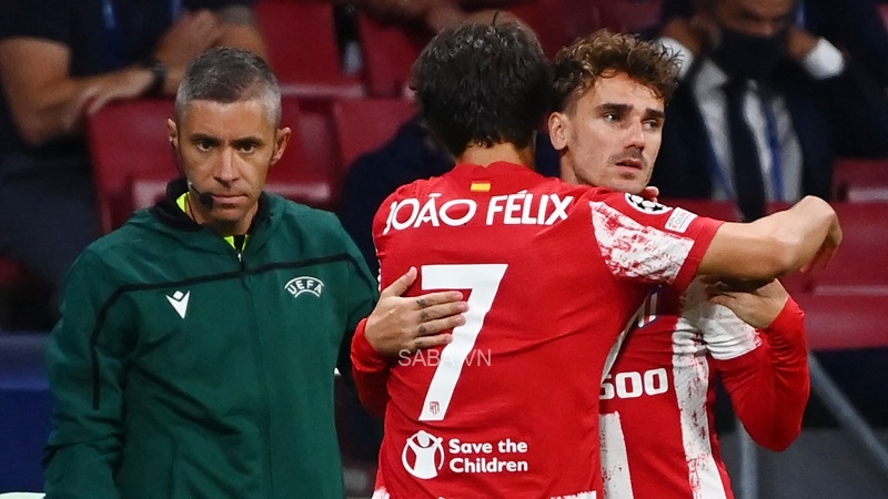 Griezmann dần chiếm chỗ của Felix