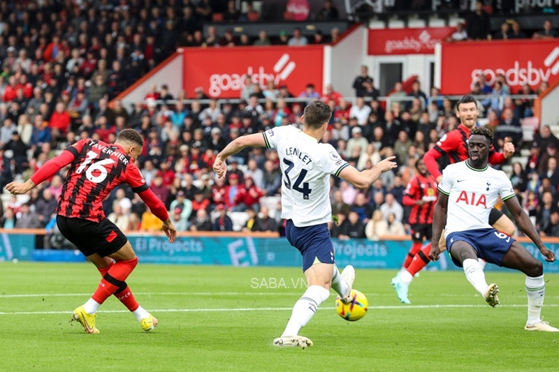 Bournemouth gây ra rất nhiều khó khăn cho Spurs