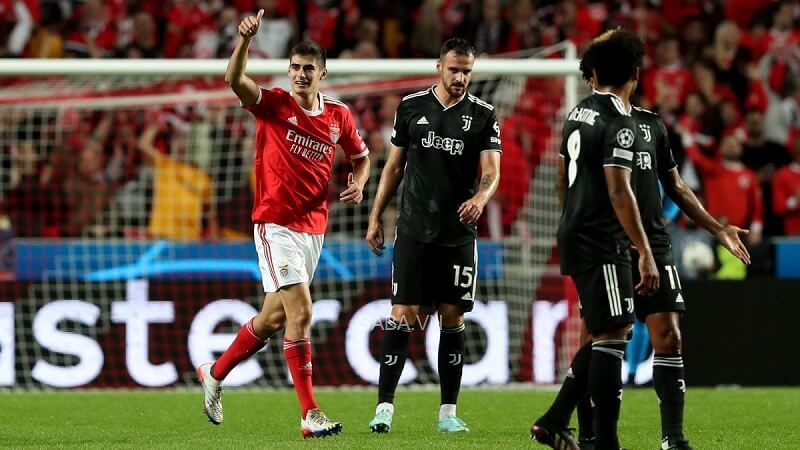 Juve chịu thất bại trước Benfica