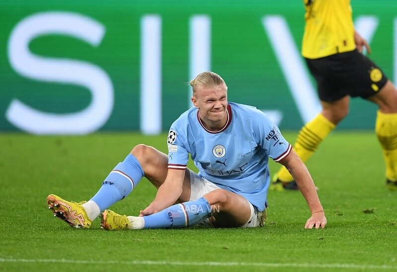 Haaland đã gặp phải vấn đề trong màn so tài với Dortmund