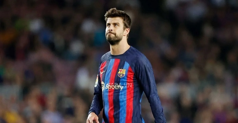 Gerard Pique - gã cừu đen đáng thương tại Barcelona