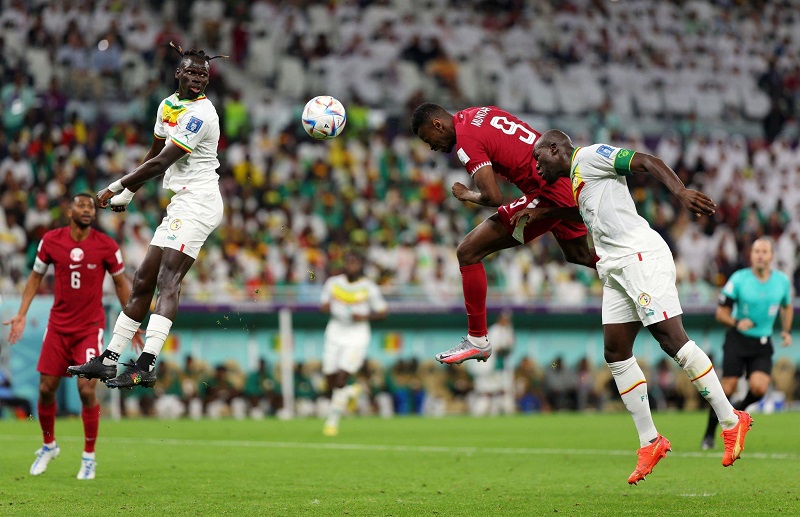 Muntari ghi bàn thắng lịch sử của bóng đá Qatar tại một kỳ World Cup