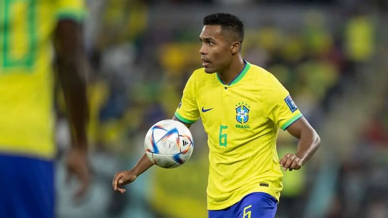 Alex Sandro là một trong những cầu thủ hay nhất của Brazil