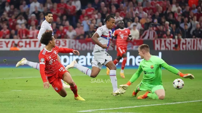 Bayern toàn thắng dù rơi vào bảng tử thần