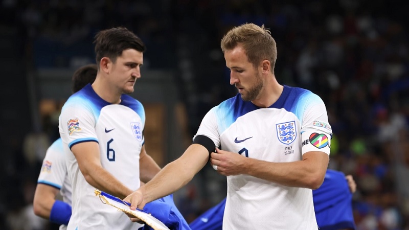 Harry Kane có thể bị phạt thẻ vàng nếu trái ý FIFA