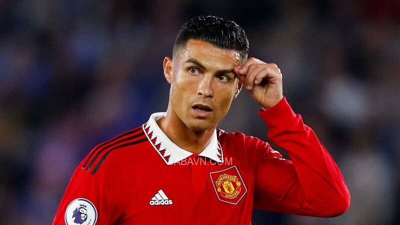 Man United tìm người thay thế Ronaldo