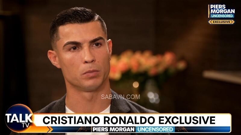 Ronaldo gây sốc trong buổi phỏng vấn với Piers Morgan