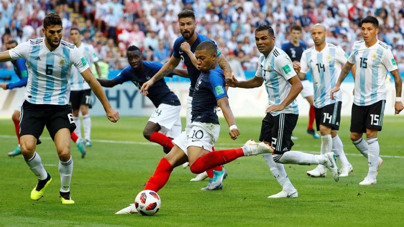 Mbappe từng hủy diệt Argentina 4 năm trước