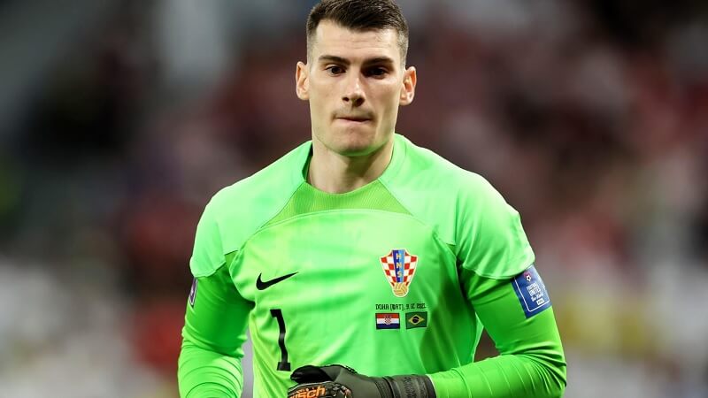 Bayern nhắm Livakovic thay Neuer
