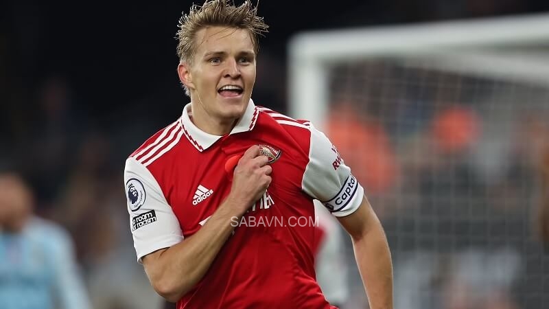 HLV Klopp rất hâm mộ Martin Odegaard