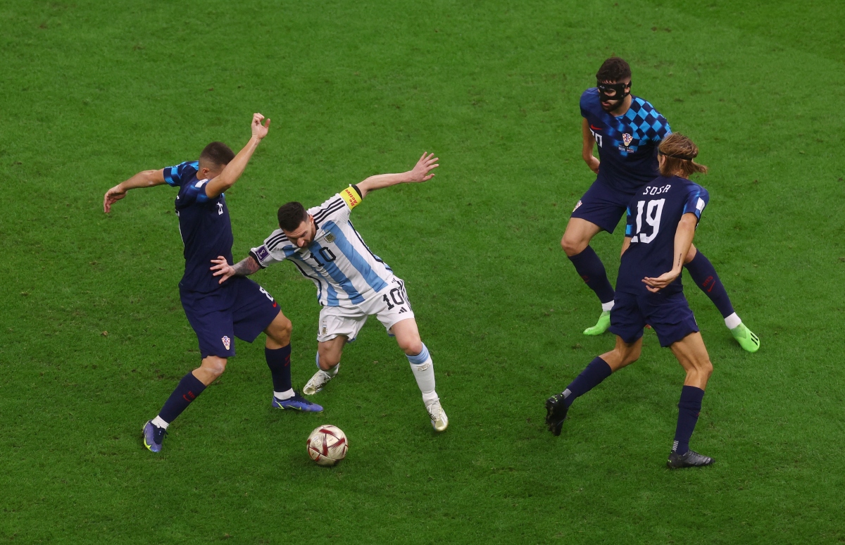 Messi tỏa sáng đưa Argentina vào chung kết World Cup 2022