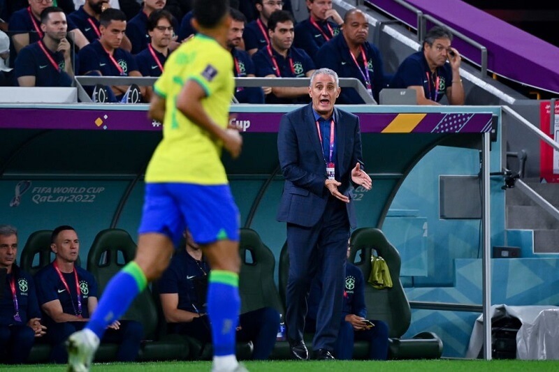 Tite quyết định ra đi sau hơn 6 năm dẫn dắt tuyển Brazil