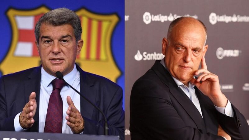 Joan Laporta (trái) và Chủ tịch La Liga, Javier Tebas.