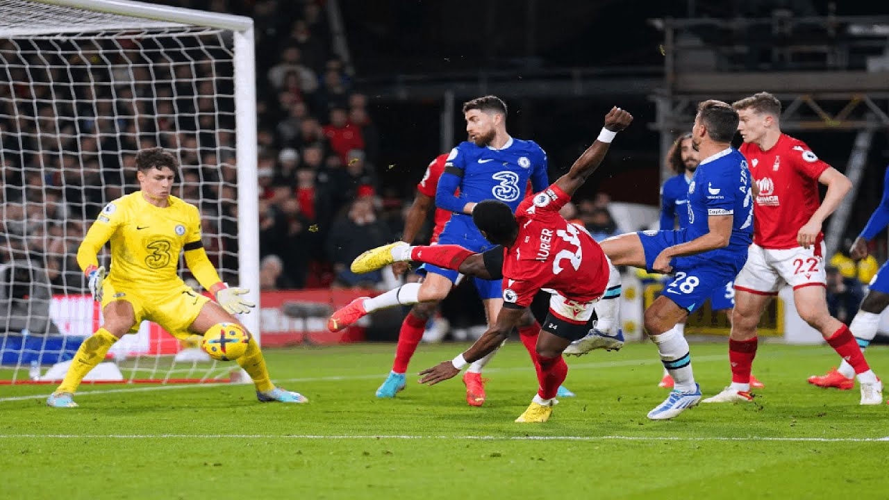 Chelsea gây thất vọng ở trận hòa Nottingham Forest