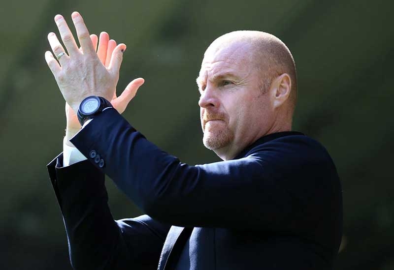 Sean Dyche có nhiệm vụ giúp Everton trụ hạng