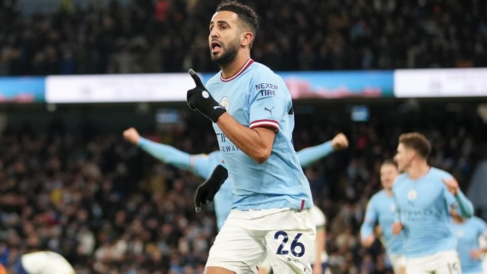 Mahrez tỏa sáng giúp The Citizen ngược dòng