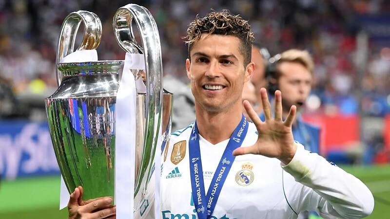 Mr. Champions League với 5 lần vô địch