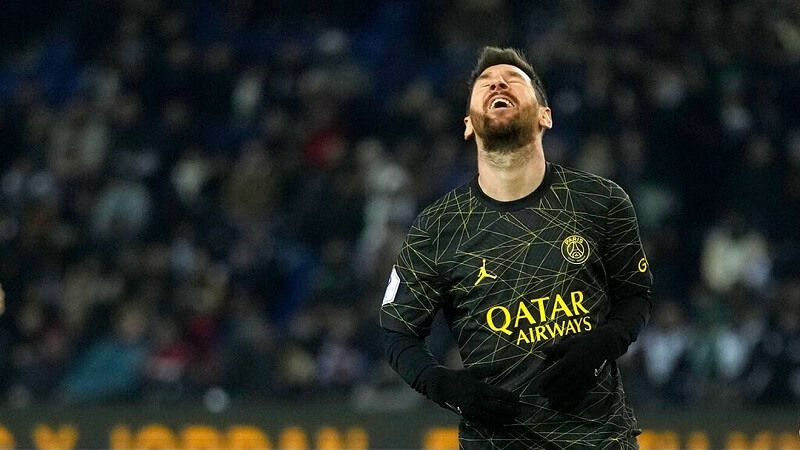 Messi thi đấu mờ nhạt trước Reims