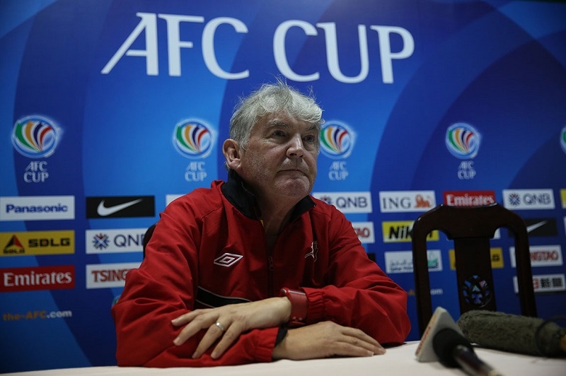 Steve Darby khuyên người Việt Nam ít quan tâm đến AFF Cup hơn