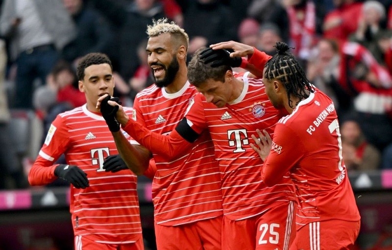 Bayern Munich thắng dễ đội ‘nhược tiểu’ để củng cố ngôi đầu Bundesliga