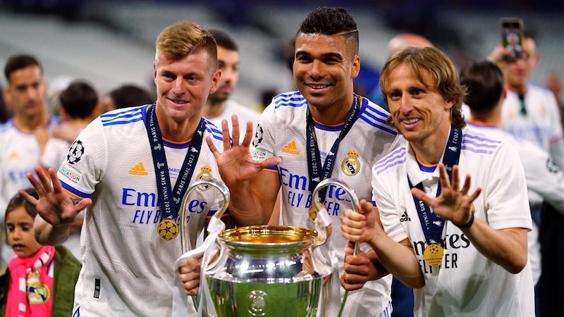 Casemiro vẫn chứng minh đẳng cấp dù không còn chơi cạnh Modric và Kroos