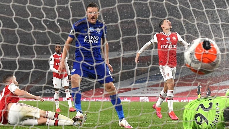 Vardy từng rất có duyên làm bàn trước Arsenal