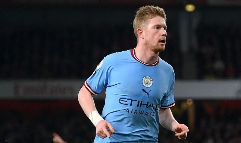 De Bruyne có 1 bàn và 1 kiến tạo trước Arsenal