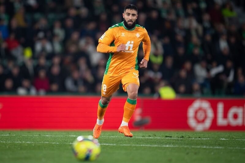 Fekir sẽ không thể cùng Betis đối đầu với Man United