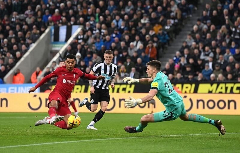 Lữ đoàn đỏ vừa đánh bại Newcastle 2-0